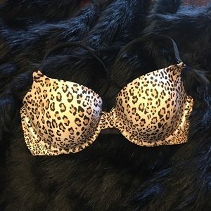 Victoria secret leopard Demi bra